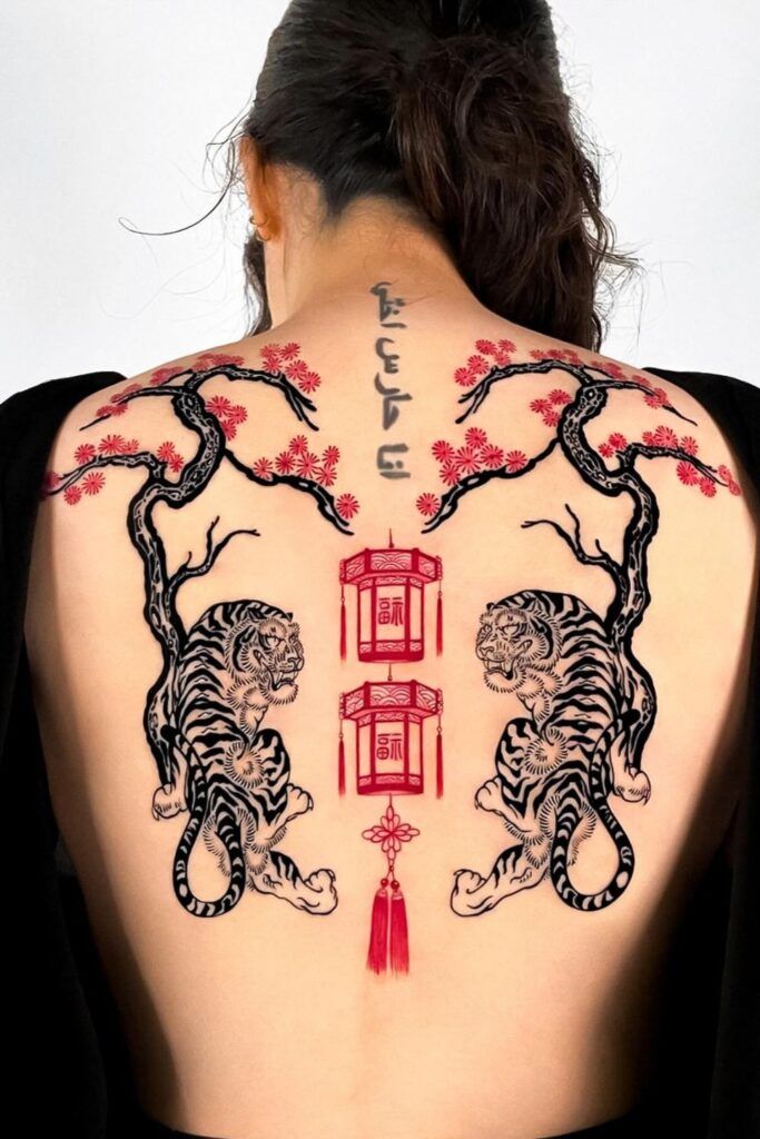 Women’s Back Tattoos