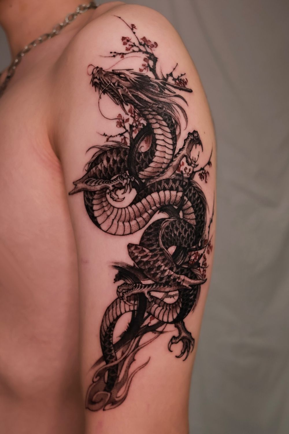 28 Powerful Dragon Tattoo For Women Designs