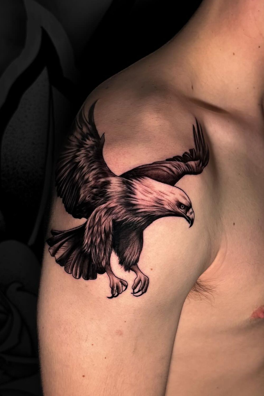 30 Shoulder Tattoo Ideas That Are Beautiful, Bold, And Meaningful