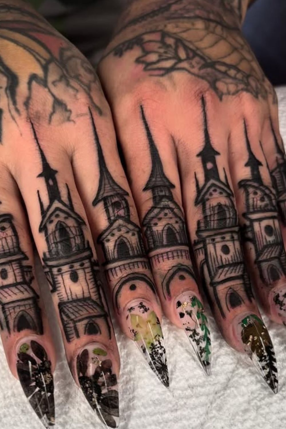 24 Witchy Hand Tattoos For Women That Radiate Feminine Magic